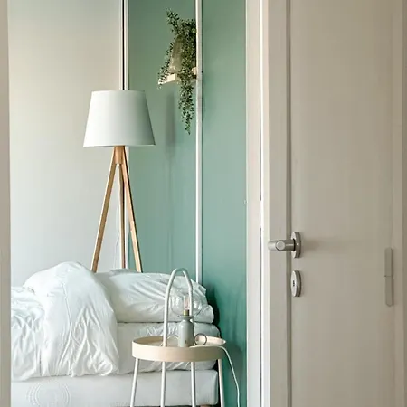Feriehus Flexliving - - Remusat Paris