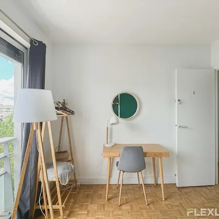 Feriehus Flexliving - - Remusat Paris